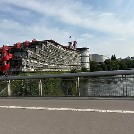 & Hyper Centre De - Proche Cathedrale & Petite France