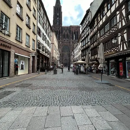 & Hyper Centre De - Proche Cathedrale & Petite France Apartment