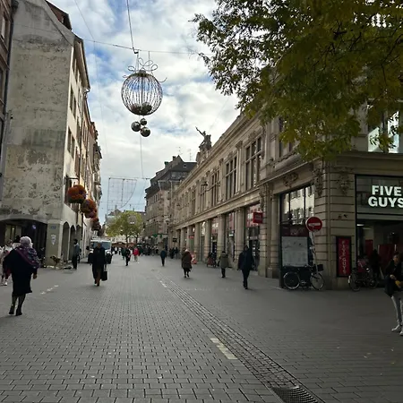 & Hyper Centre De - Proche Cathedrale & Petite France דירה *